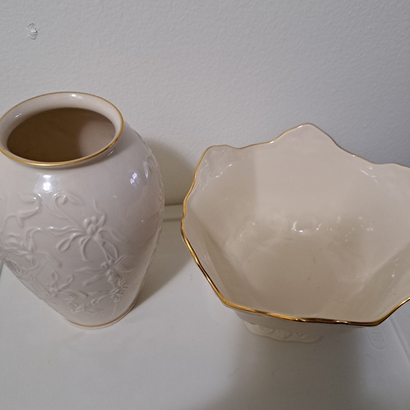 Lenox Vases - Picture 4 of 4